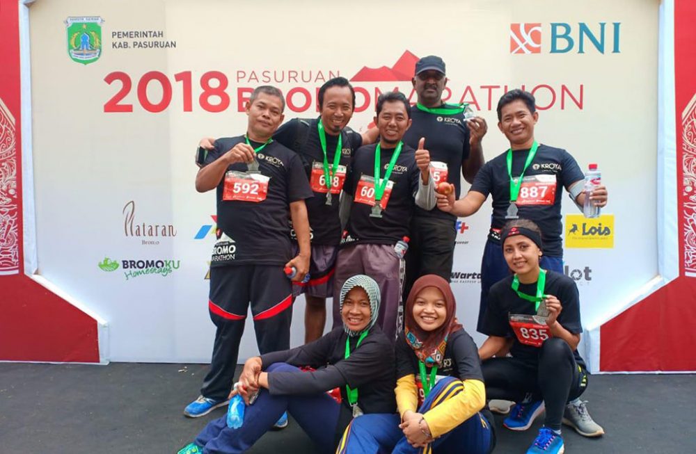 Tim KROYA Ikut Berpartisipasi dalam Ajang Lari Bromo Marathon 2018